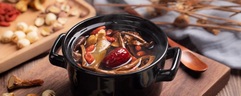 花旗参鸡汤功效 花旗参鸡汤的禁忌