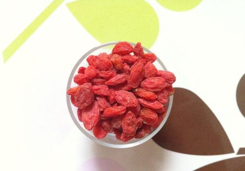 枸杞子可以丰胸吗 枸杞子丰胸怎么吃效果最好