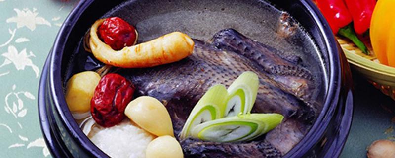 乌鸡汤能催经吗 乌鸡汤炖什么催月经