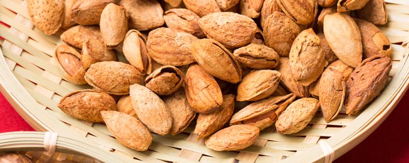 巴旦木和扁桃仁有什么区别 巴旦木一次吃多少粒合适