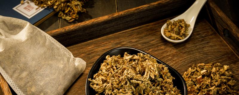 艾草枕头的功效与作用及副作用 枕头装什么对睡眠好