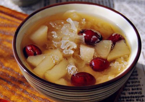 银耳红枣汤宝宝能喝吗 银耳红枣汤适合多大的宝宝