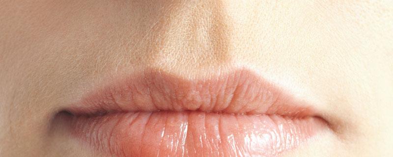 嘴巴上火补充维生素C可以吗 宝宝上火可以吃维c么