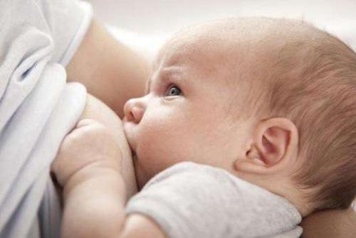 宝宝断奶一个月了还没来月经 是怎么回事？该怎么办？