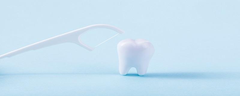 牙线棒是一次性的吗 一个牙线棒清理多少颗牙齿