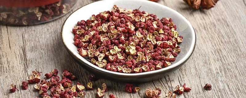 花椒水治疗痔疮吗 花椒水治痔疮放多少