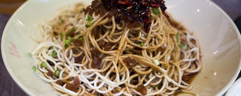 热干面吃了会不会上火 热干面可以天天吃吗