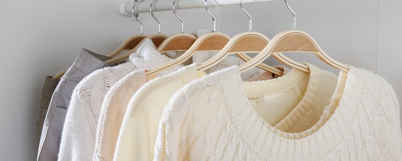 发霉的衣服洗了能穿吗 衣服发霉怎么去除霉斑