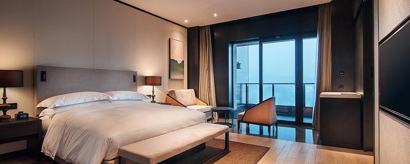 回潮天地面怎么干 为什么家里会回潮