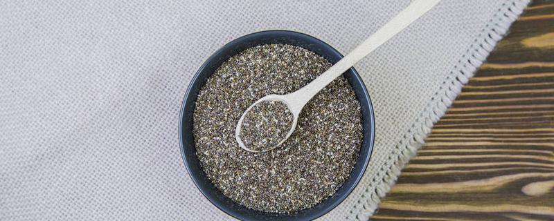 奇亚籽嚼碎还是不嚼 怎么吃奇亚籽可以通便