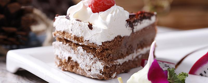 电饭煲蛋糕热量高吗 电饭煲蛋糕吃多了会发胖吗