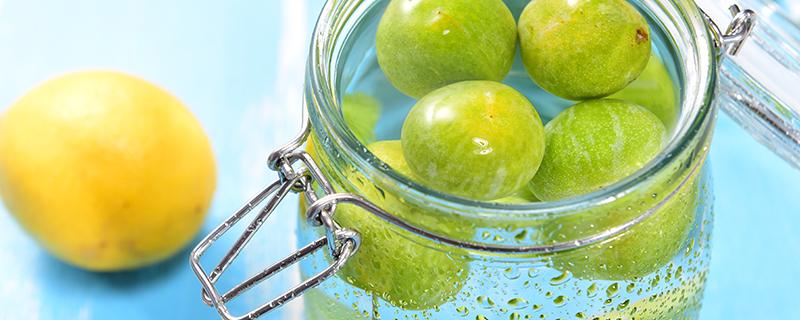 青梅酒用什么酒泡最好 泡青梅酒的最佳比例