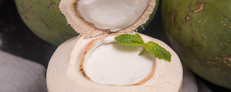椰子油可以炒菜吗 椰子油可以直接涂脸吗