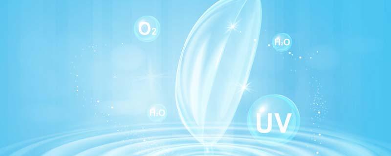 隐形眼镜清水泡一晚上还能用吗 隐形眼镜护理液多久换一次