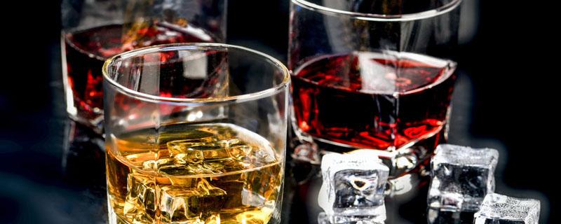 喝酒吐了表明什么 喝酒总吐对身体有什么坏处