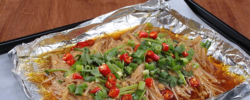 烤箱烧烤必须用锡纸吗 烤箱烧烤的锡纸可以用硅油纸代替吗