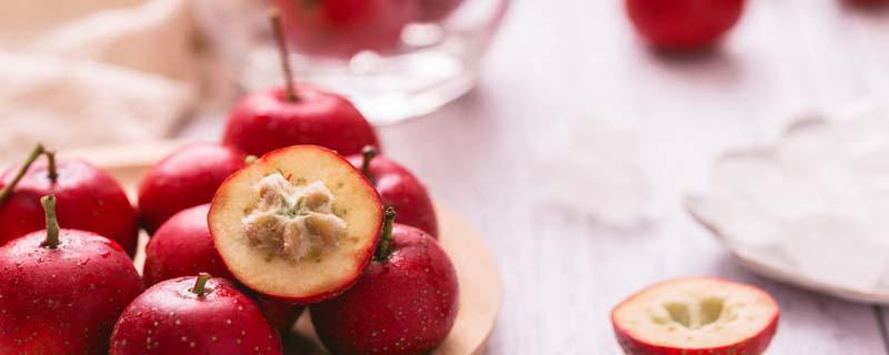 山楂泡水喝炒熟的好还是生的好 山楂怎么炒制