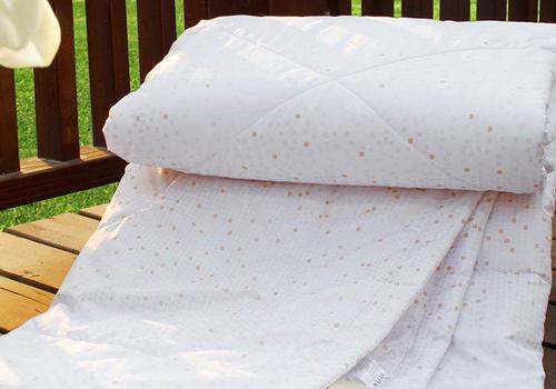 空调被有什么好处 空调被怎么选择