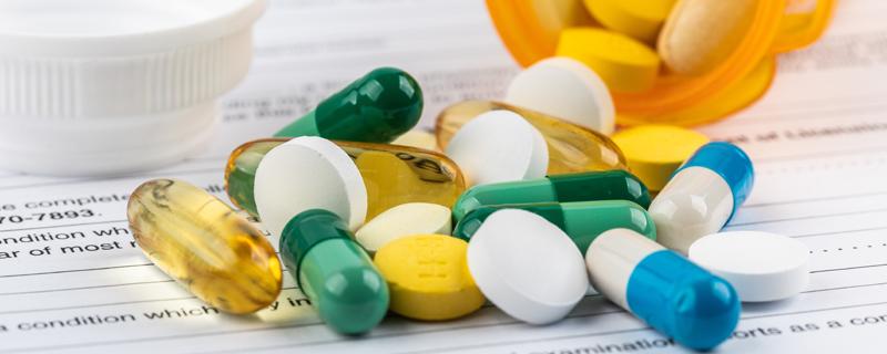 维生素促进人体新陈代谢和生长吗 维生素能混合一起吃吗