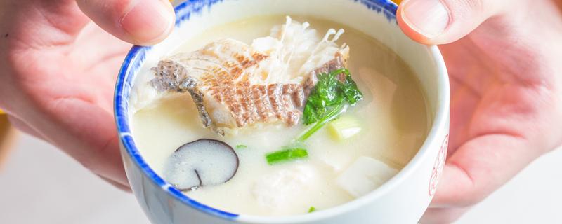 鱼头豆腐汤催奶吗 催奶吃什么最快下奶