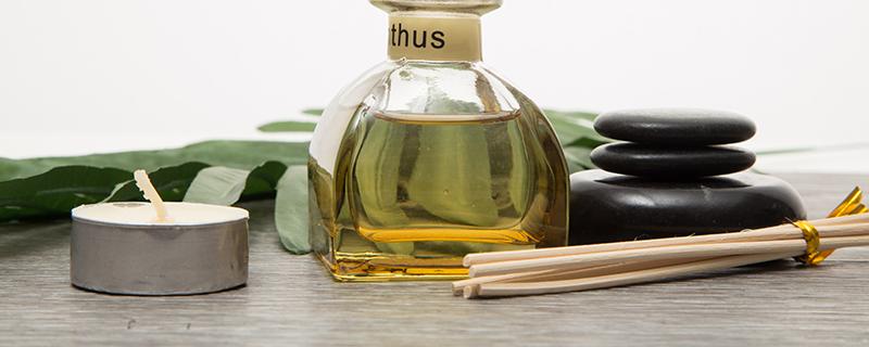 驱蚊精油有哪些精油 香茅精油驱蚊有效吗