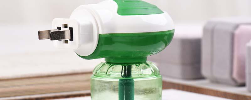 电蚊香液换成花露水可以吗 电蚊香液里面可以加花露水吗