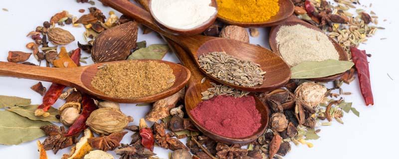 孜然粒和小茴香的区别 孜然和小茴香能替代吗