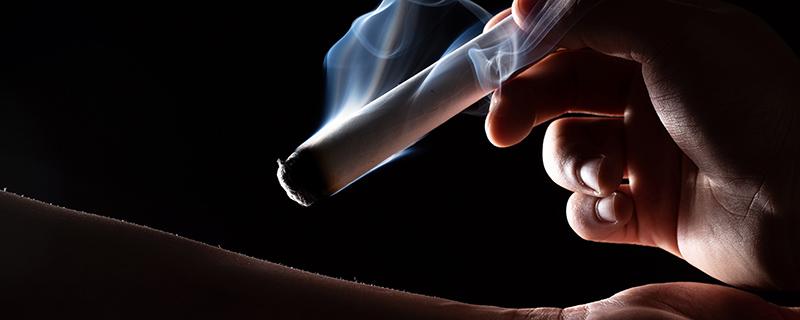 艾灸可以开空调吗 艾灸后吹空调如何补救