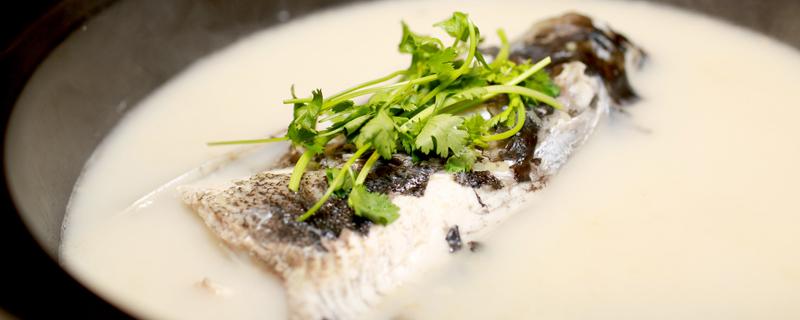 鱼头豆腐汤的营养价值 鱼头豆腐汤喝了会胖吗