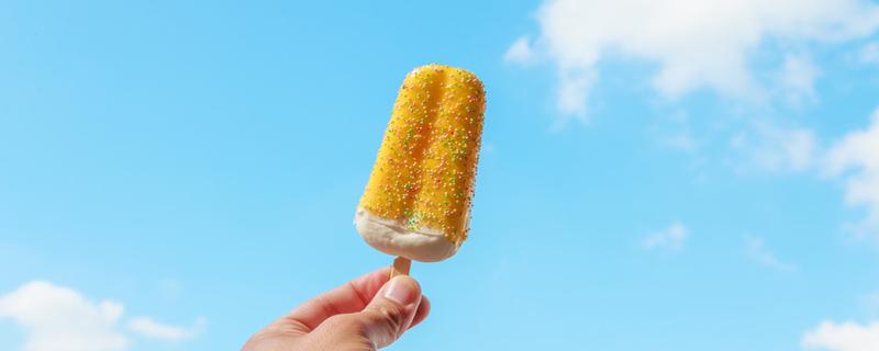 为什么雪糕会粘舌头 雪糕粘舌头上怎么办