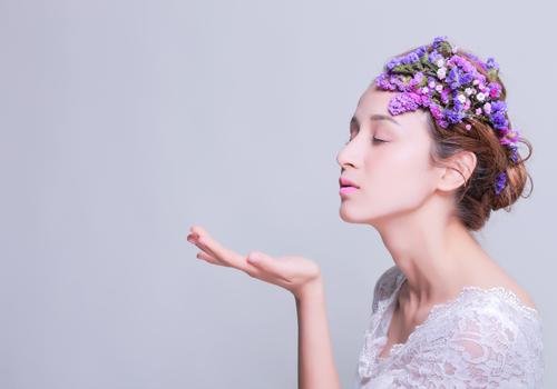 防晒喷雾一天喷几次 防晒喷雾喷多了好吗