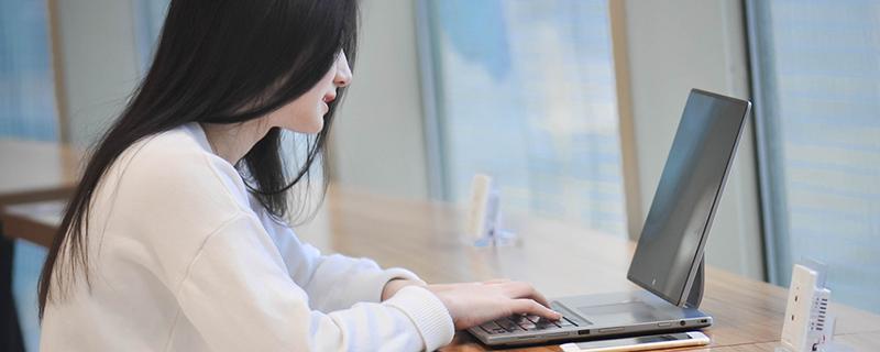 聚酯纤维的短袖好吗 聚酯纤维裙子穿着热吗