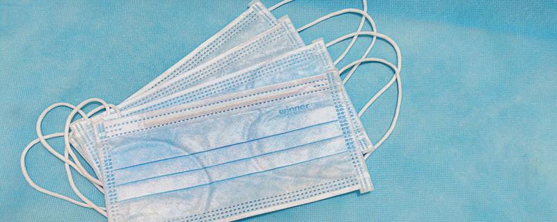 防晒口罩可以用洗衣液洗吗 防晒口罩用八四泡了还能防晒吗