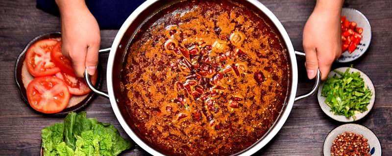 吃完火锅半夜犯恶心想吐怎么办 吃火锅后肉要涮多久