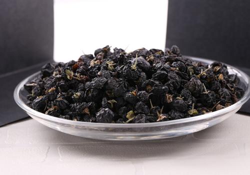 黑枸杞体寒的人能喝吗 黑枸杞就是一个骗局