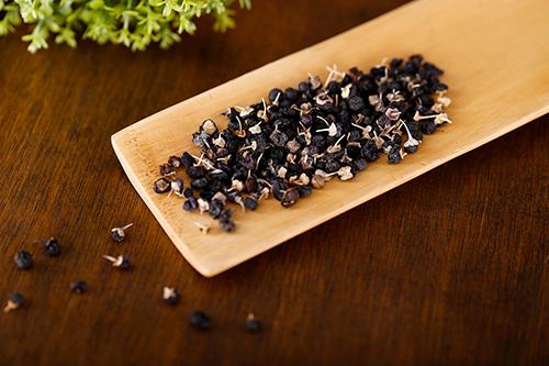 黑枸杞的功效还不如红枸杞吗 黑枸杞和红枸杞哪个好