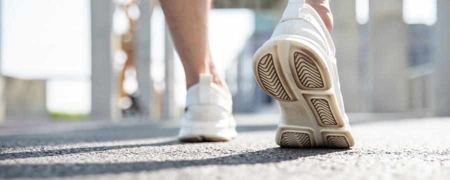 快走什么速度才能达到有氧 快走多长时间能达到减肥效果