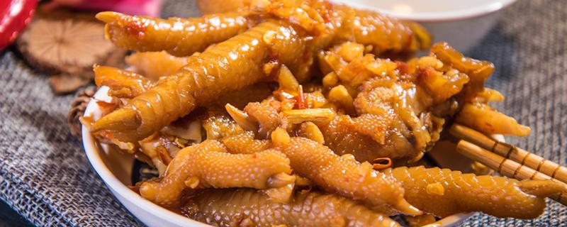 酸辣鸡爪不入味怎么办 酸辣鸡爪要泡多久才可以吃