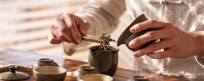 乌龙茶不能和什么同食 乌龙茶不能喝凉的吗