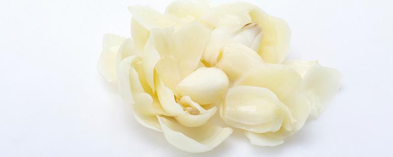 百合干是百合花的哪个部分 百合干是什么颜色的好