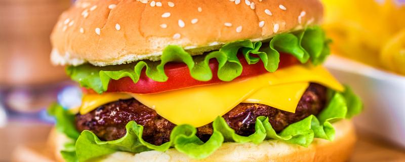 吃一个汉堡会胖多少斤 吃一个汉堡要运动多久才能消耗