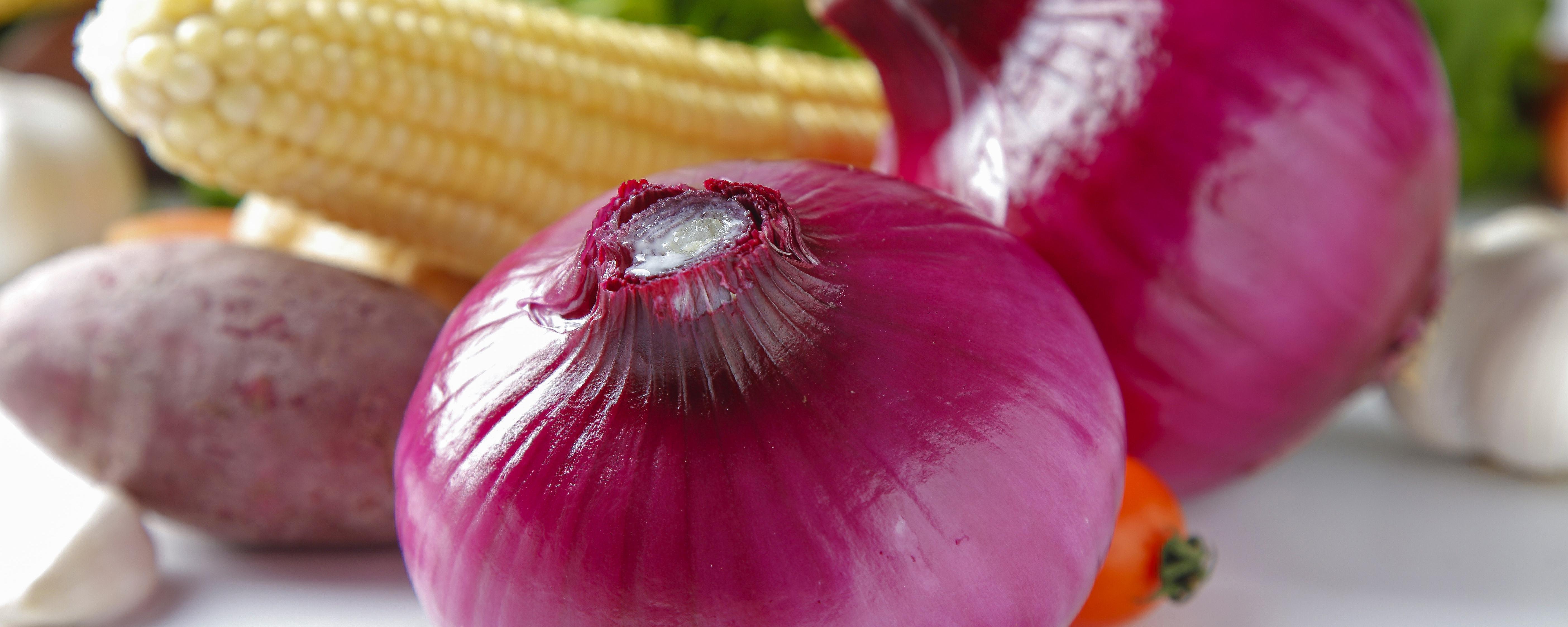 洋葱怎样保存的时间长一些 怎样切洋葱不流泪