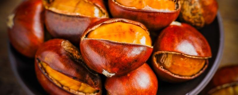 烤箱烤栗子温度和时间 烤箱烤栗子要开口吗