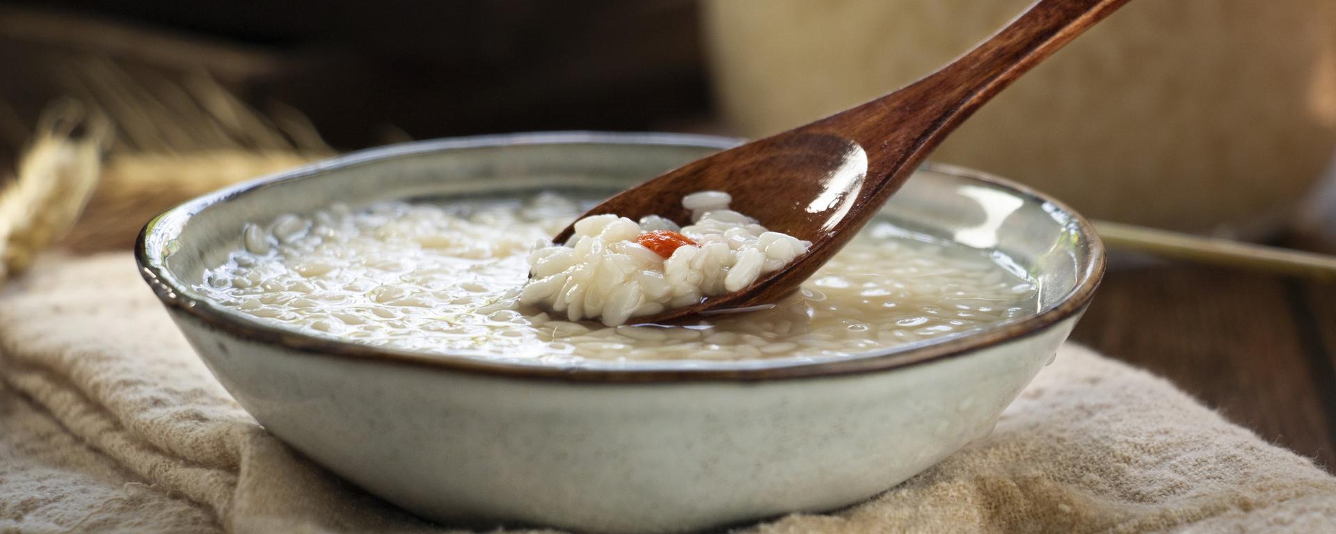 醪糟煮开了还有酒精吗 醪糟要煮多久才能吃