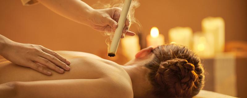 泡澡和艾灸可以一天之内完成吗 泡澡后艾炙好还是直接艾灸好