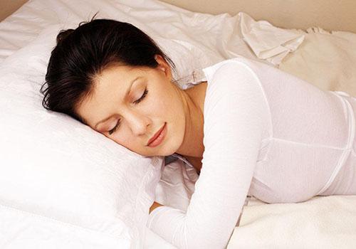 经期用多少卫生巾正常 用卫生巾来判断月经量