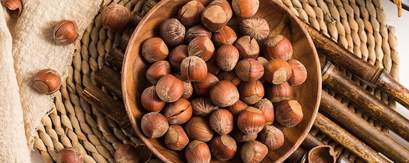炒熟的榛子能存放多久 炒熟的榛子可以放冰箱冷冻吗