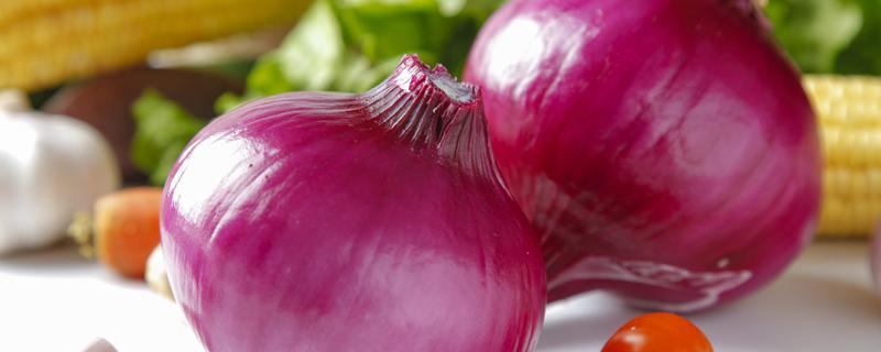 洋葱皮发霉了剥掉能吃吗 洋葱可以放多久