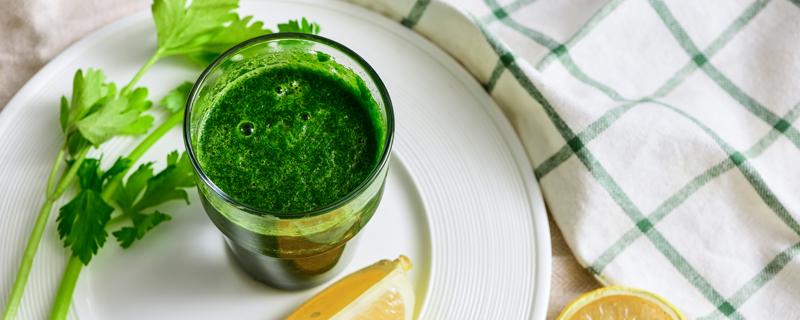 西芹汁什么时候喝 西芹汁可以生喝吗
