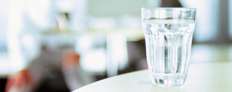 二次烧开的水可以喝吗 喝烧开的自来水好还是桶装水好